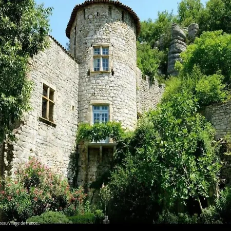 Spacious With Private Pool *